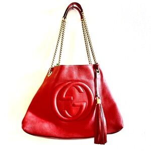 GUCCI SOHO Red Pebbled Leather Tassel Purse Handbag Medium Preowned